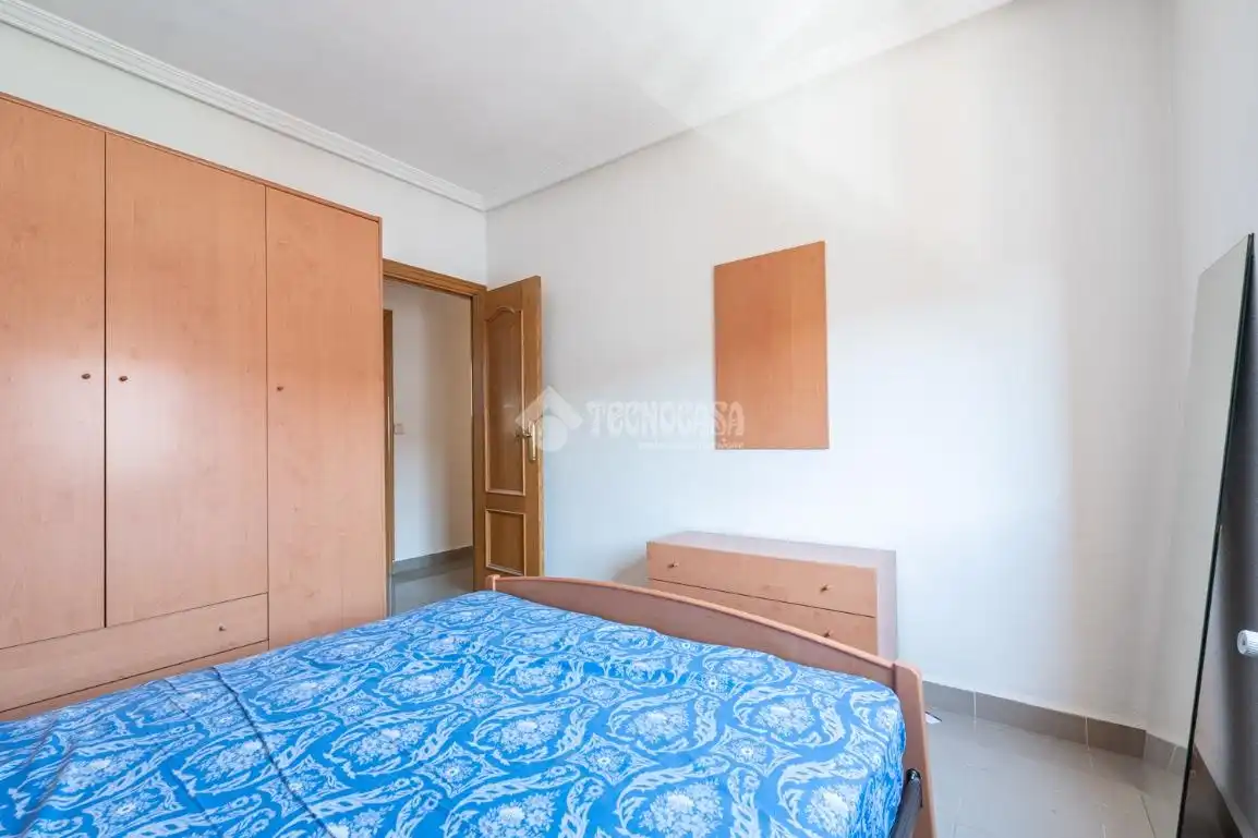 Schlafzimmer von Wohnung zum Verkauf in Madrid