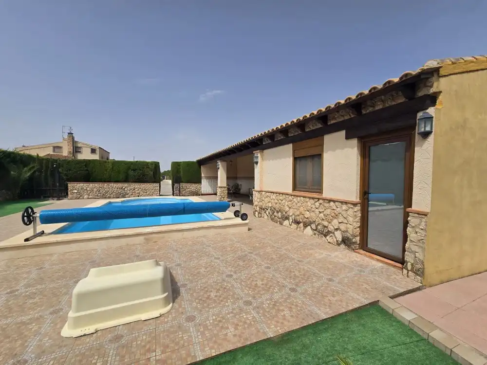 Piscina de Casa o xalet en venda en Villena