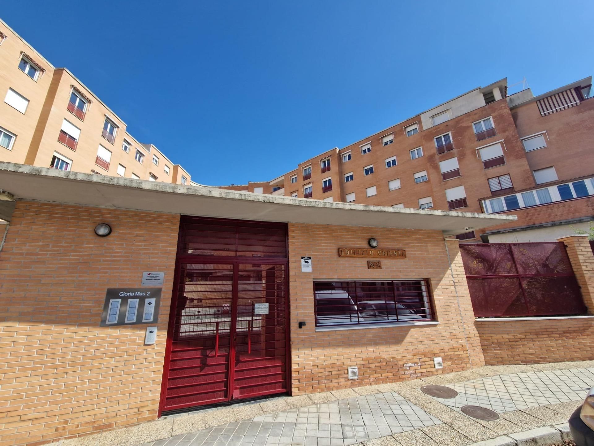 Außenansicht von Wohnung zum Verkauf in  Granada Capital