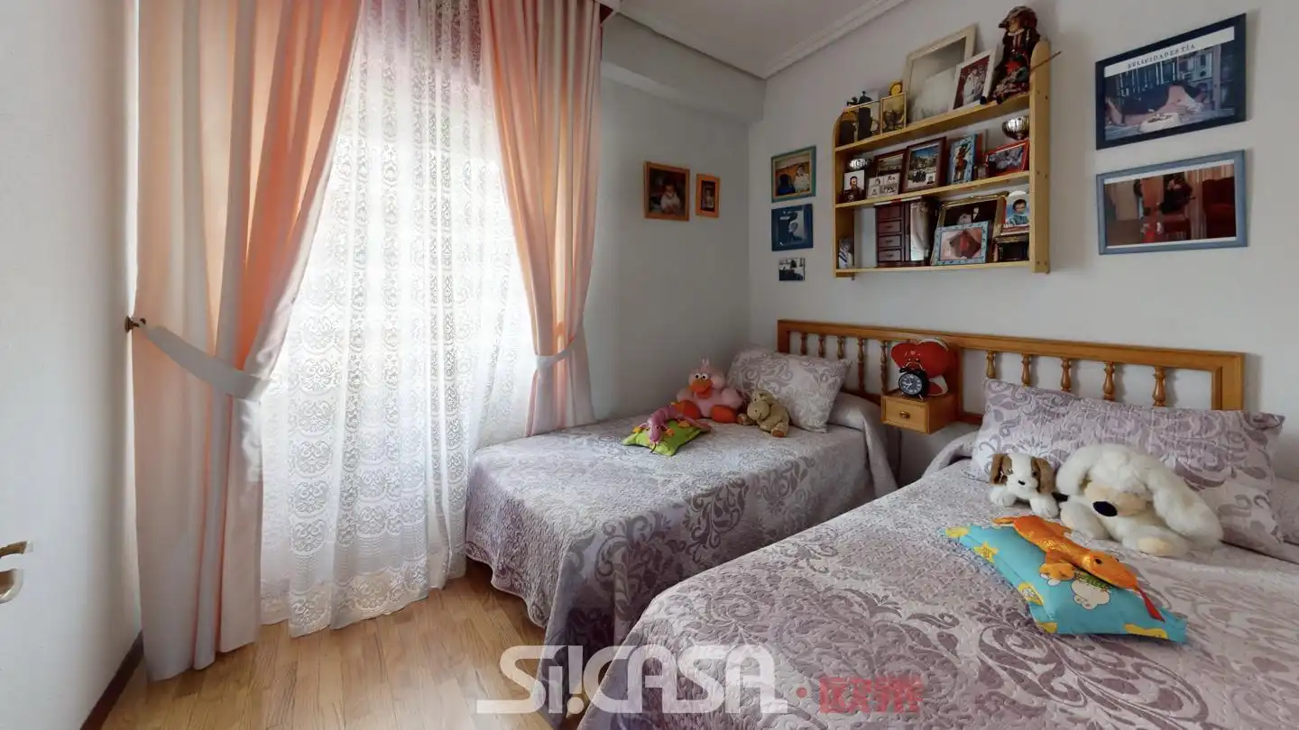 Schlafzimmer von Wohnung zum Verkauf in Parla mit Heizung, Terrasse und Möbliert