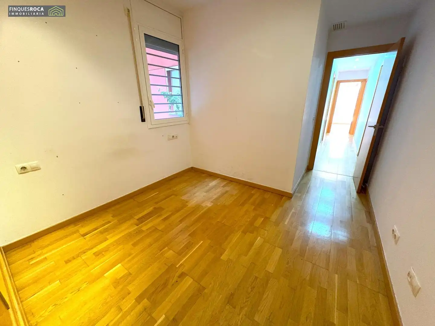 Bedroom of Flat for sale in La Ràpita  with Air Conditioner, Parquet flooring and Terrace