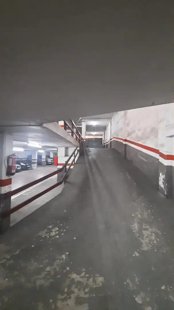 Einzelparkplatz zum Verkauf in Carrer Pintor Casas, imagen 7