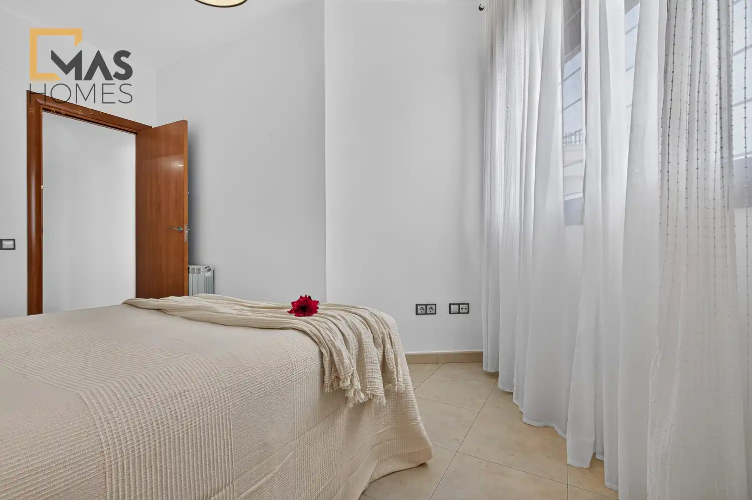 Habitación de Piso en venta en Terrassa con Aire acondicionado, Calefacción y Trastero