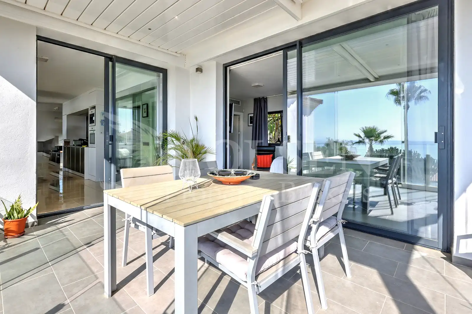 Terraza de Casa o chalet en venta en Estepona con Aire acondicionado, Calefacción y Jardín privado