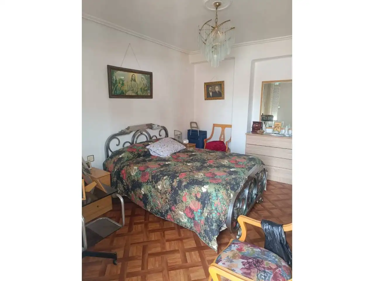 Habitación de Piso en venta en Valencia con Balcón
