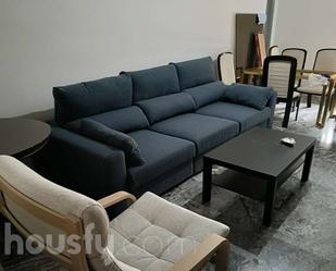 Sala d'estar de Pis de lloguer en Salamanca Capital amb Calefacció, Parquet i Moblat