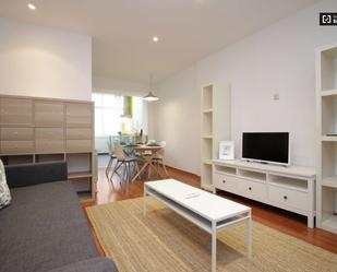 Sala d'estar de Apartament per a compartir en  Barcelona Capital amb Aire condicionat, Calefacció i Terrassa