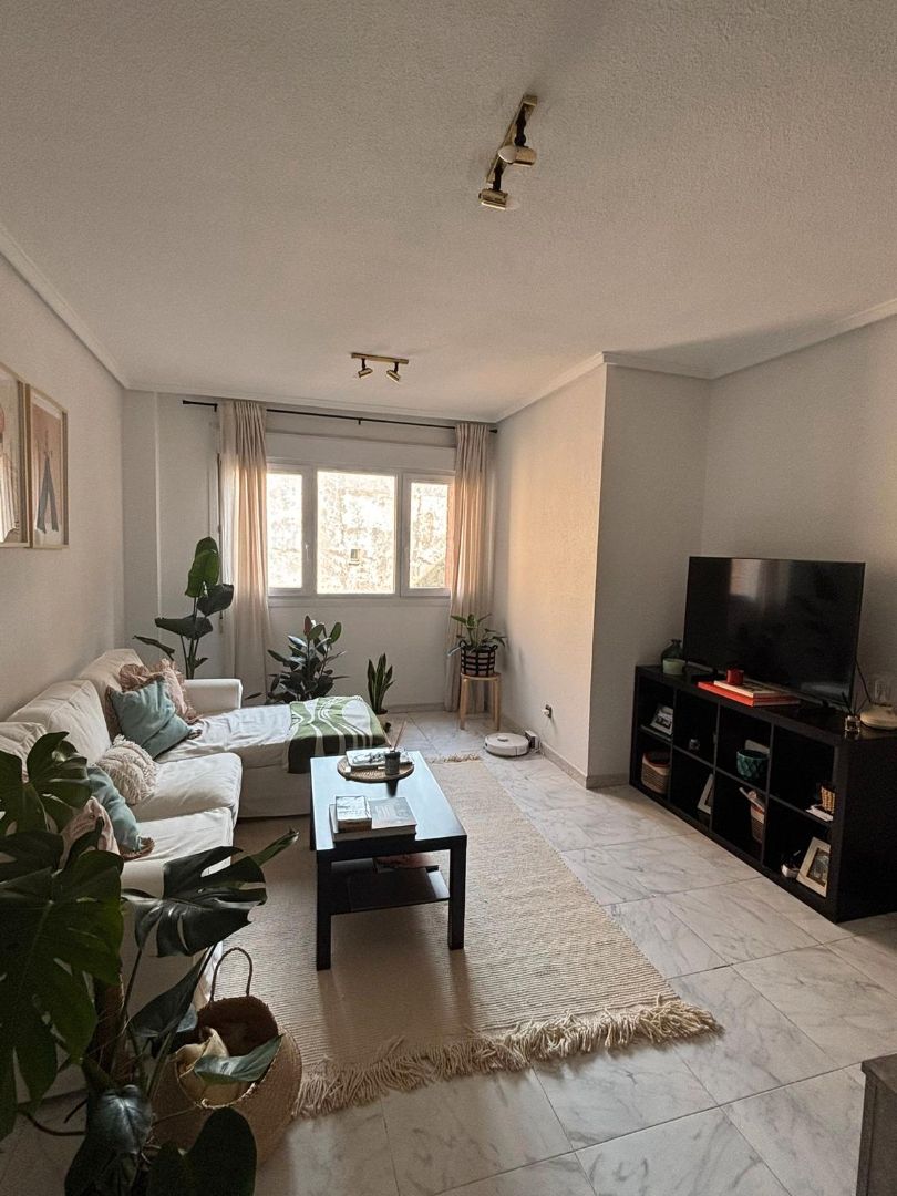 Wohnzimmer von Wohnung zur Miete in  Madrid Capital mit Klimaanlage, Heizung und Parkett