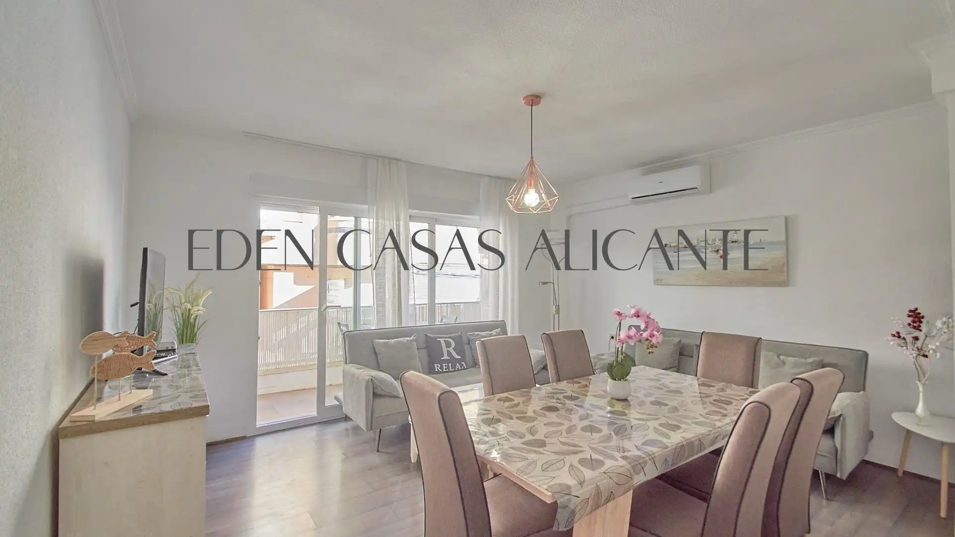 Comedor de Apartamento en venta en El Campello con Aire acondicionado, Terraza y Amueblado