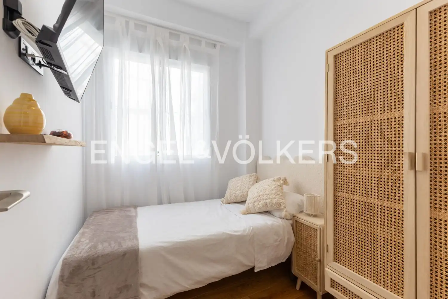 Habitación de Piso en venta en Valencia con Aire acondicionado, Calefacción y Terraza