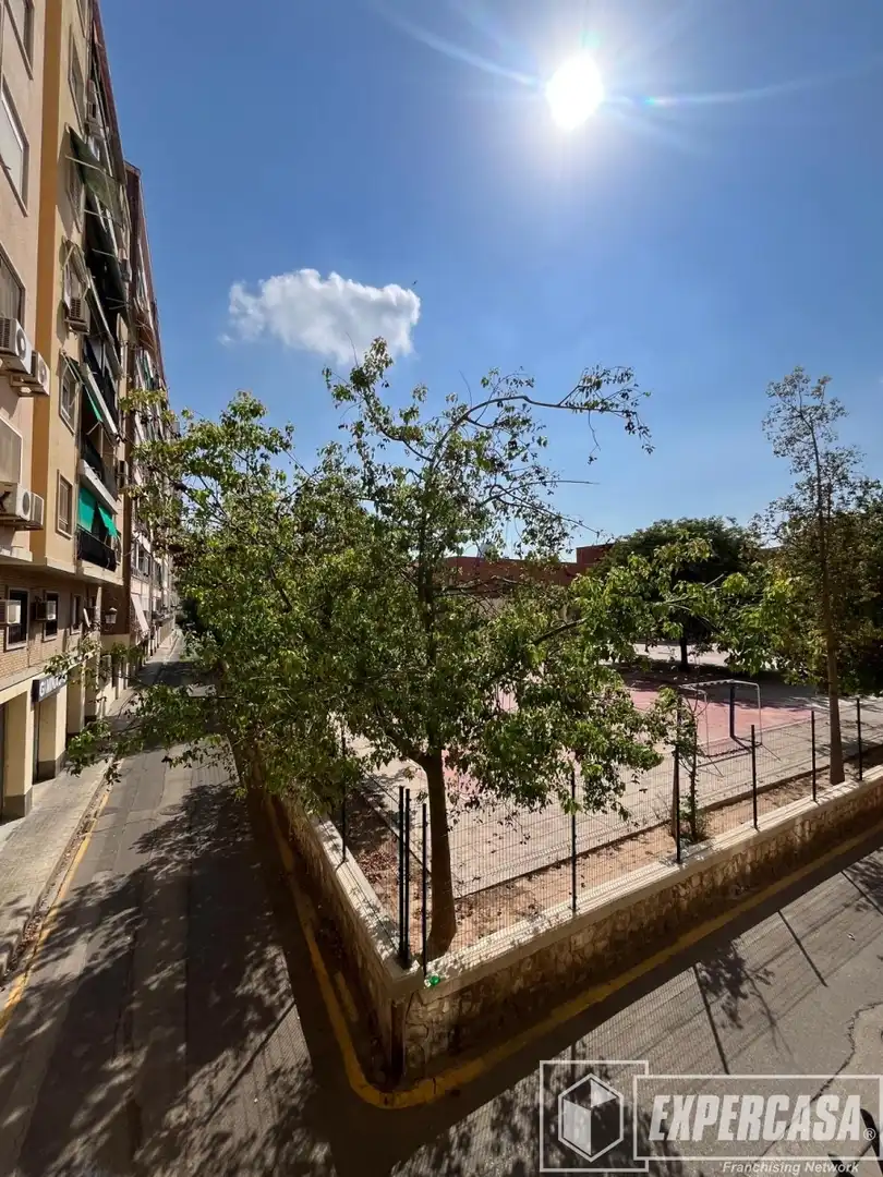 Terrassa de Pis de lloguer en Valencia amb Aire condicionat i Terrassa