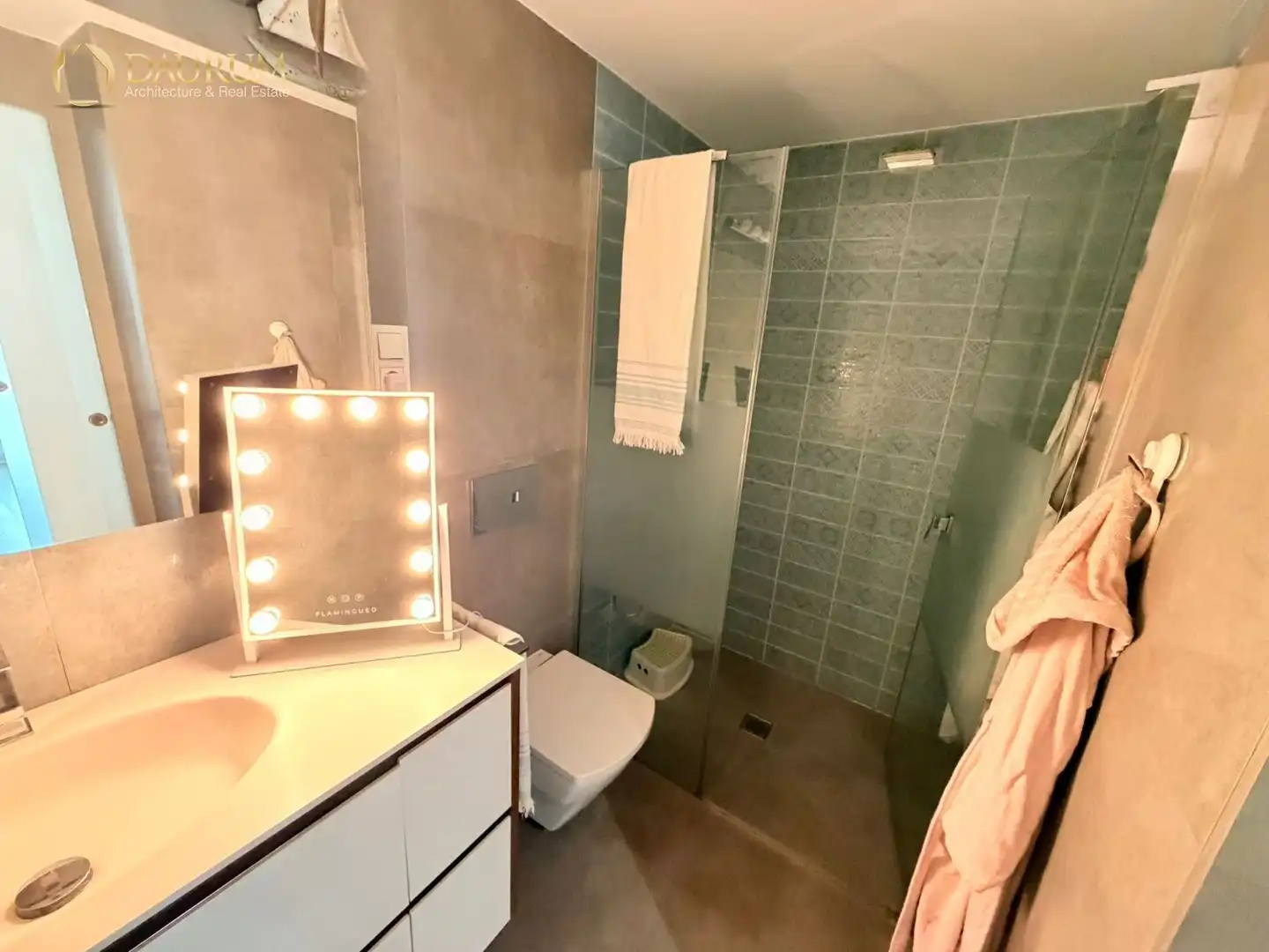 Baño de Piso en venta en Málaga con Aire acondicionado, Calefacción y Terraza