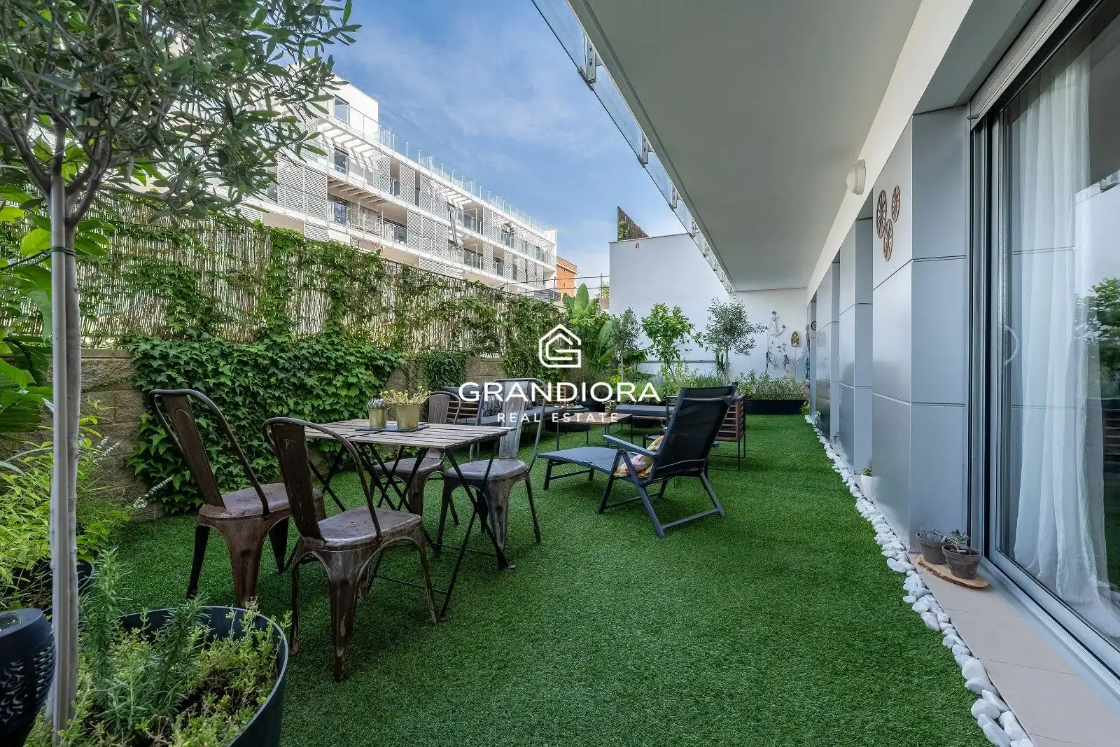 Terrasse von Wohnung zur Miete in Sant Andreu de Llavaneres mit Klimaanlage, Terrasse und Schwimmbad