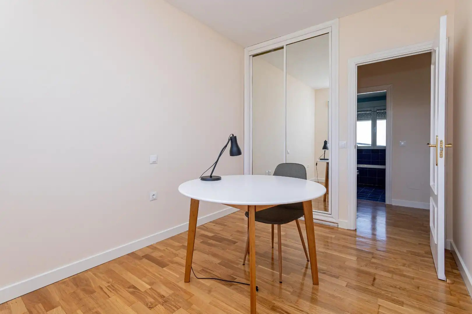 Bedroom of Houses for sale in Guadalix de la Sierra  with Heating, Terrace and Swimming Pool