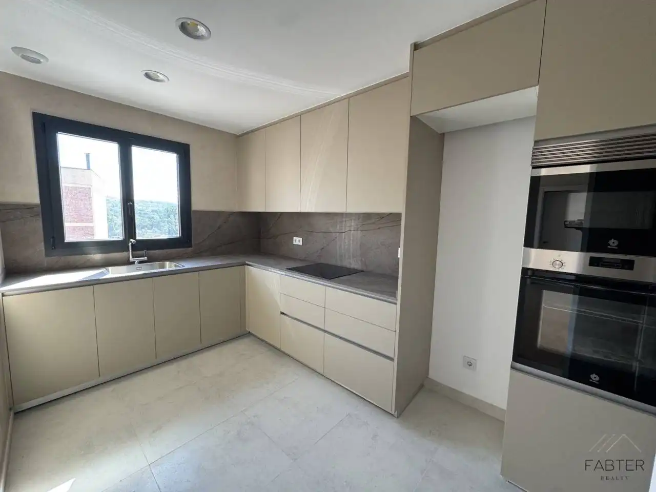Cocina de Dúplex en venta en Lliçà d'Amunt con Aire acondicionado, Calefacción y Parquet