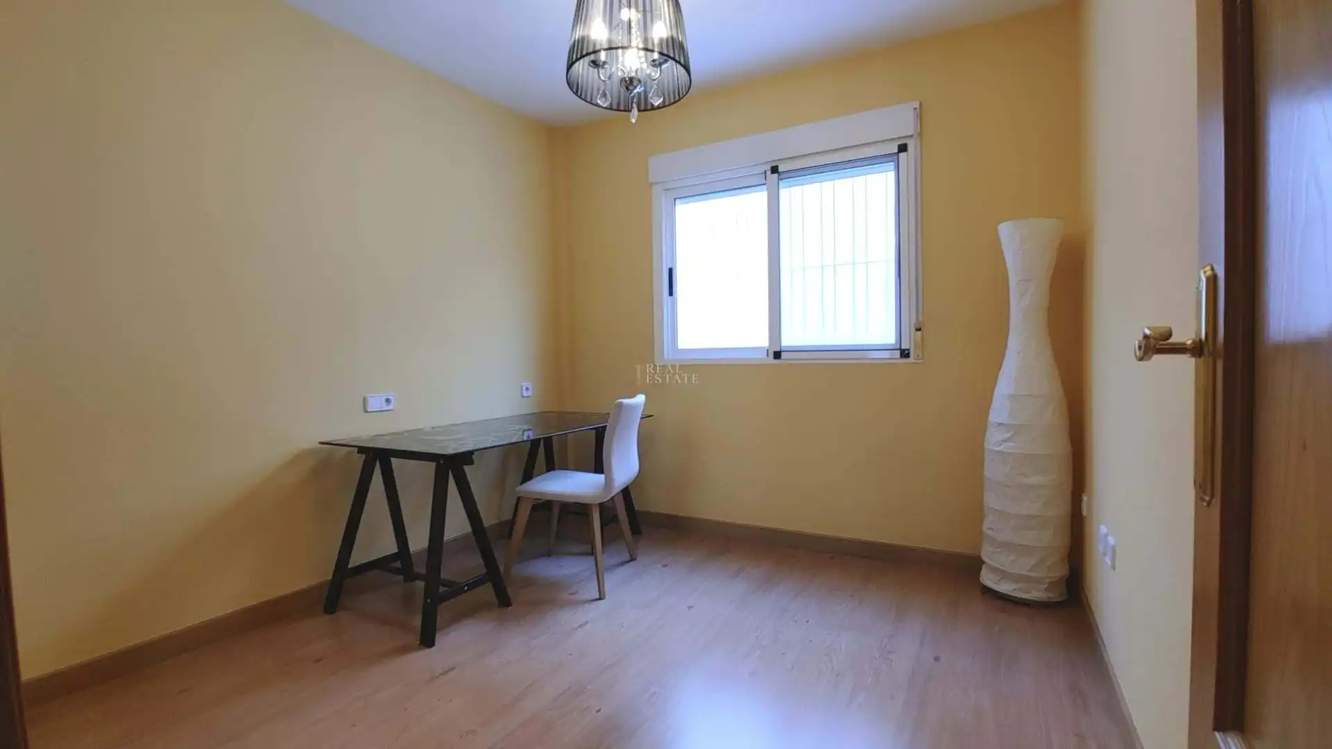 Detached homes for sale in C. Virgilio, Garres y Lages