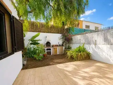 Jardí de Casa o xalet en venda en La Oliva amb Piscina