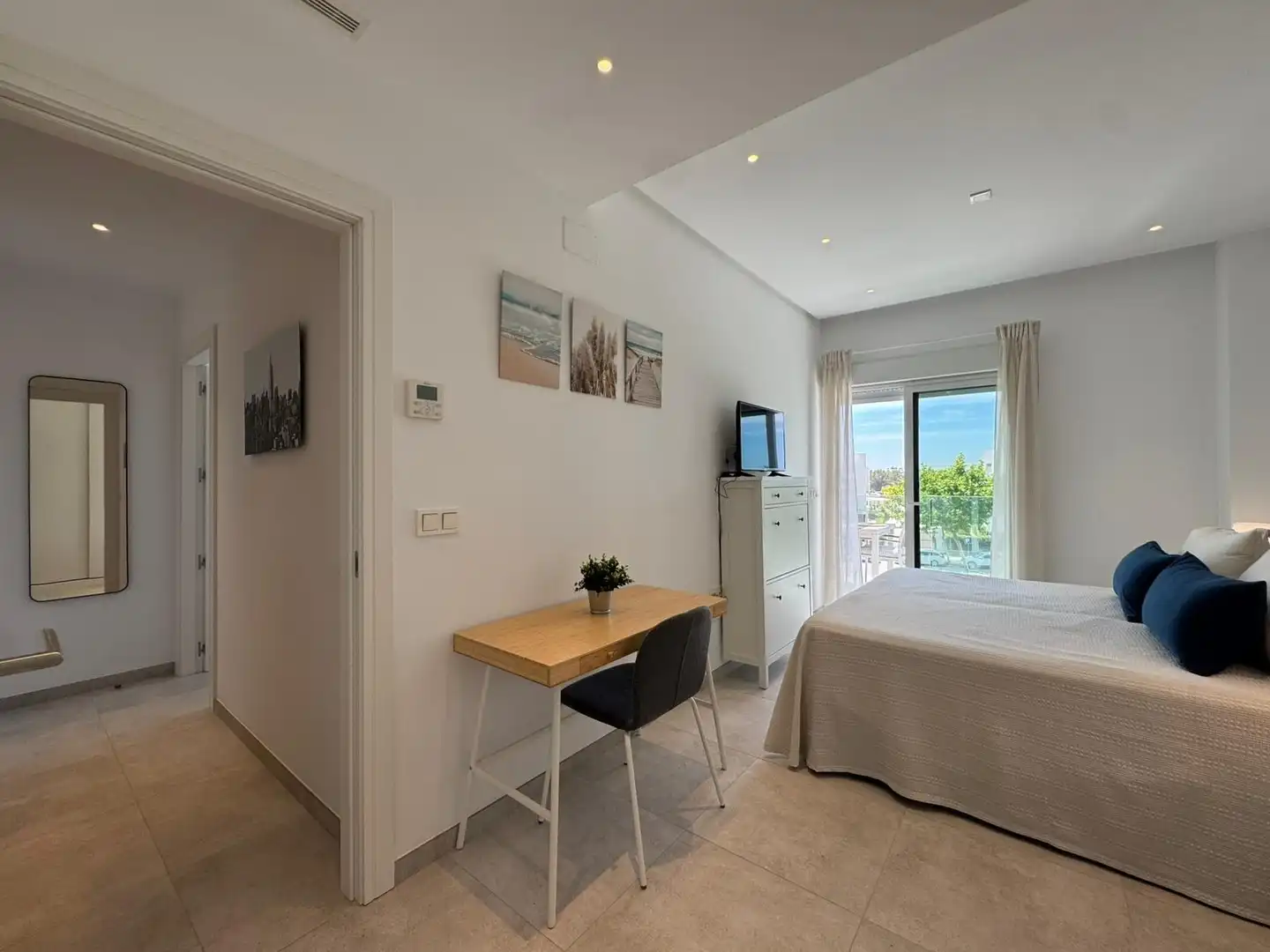 Dormitori de Apartament en venda en Chipiona amb Terrassa, Traster i Moblat