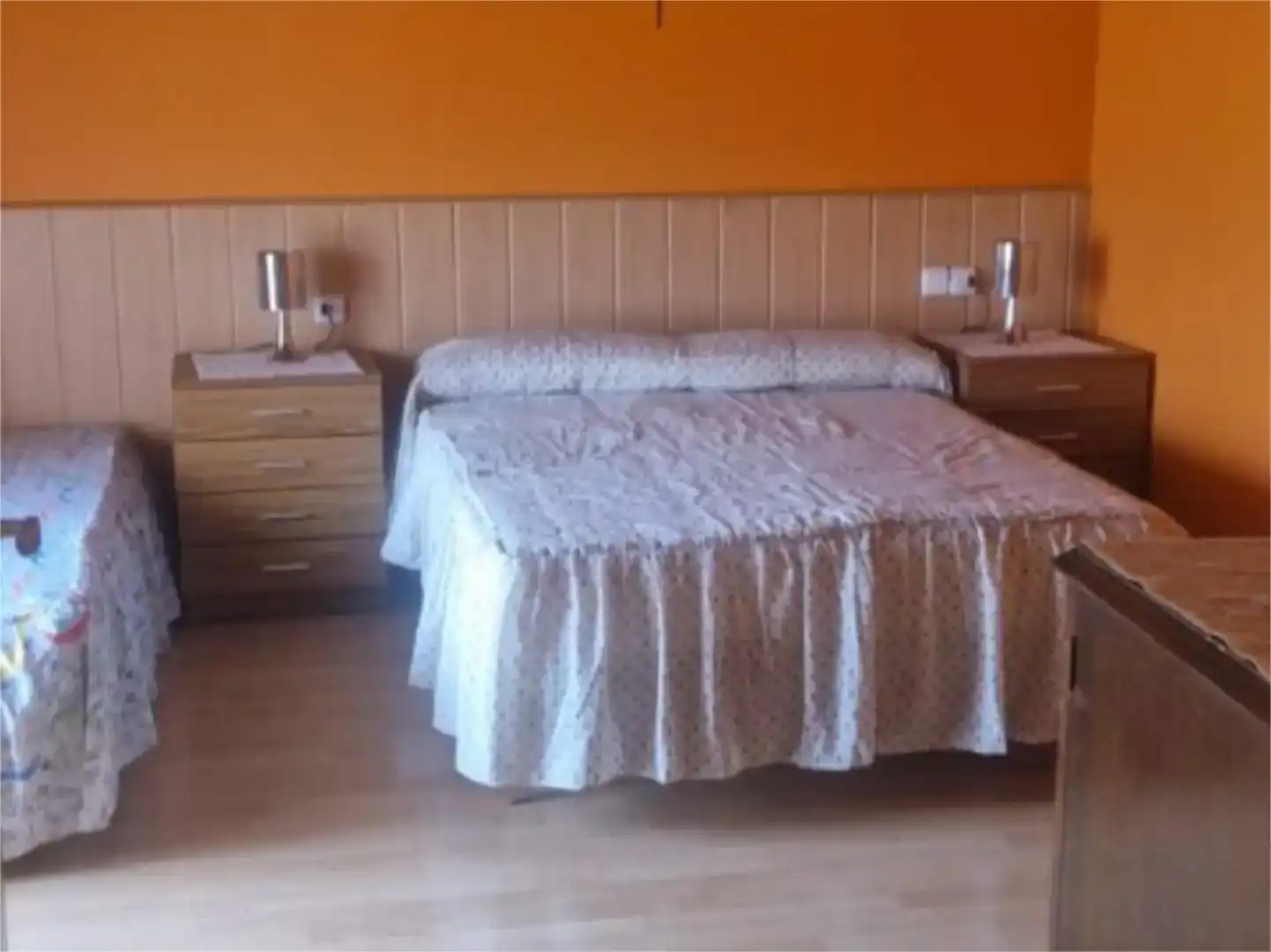 Dormitori de Casa adosada en venda en Villar de Peralonso amb Moblat