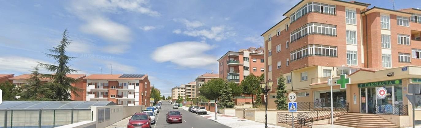 Vista exterior de Garaje en venta en Ávila Capital