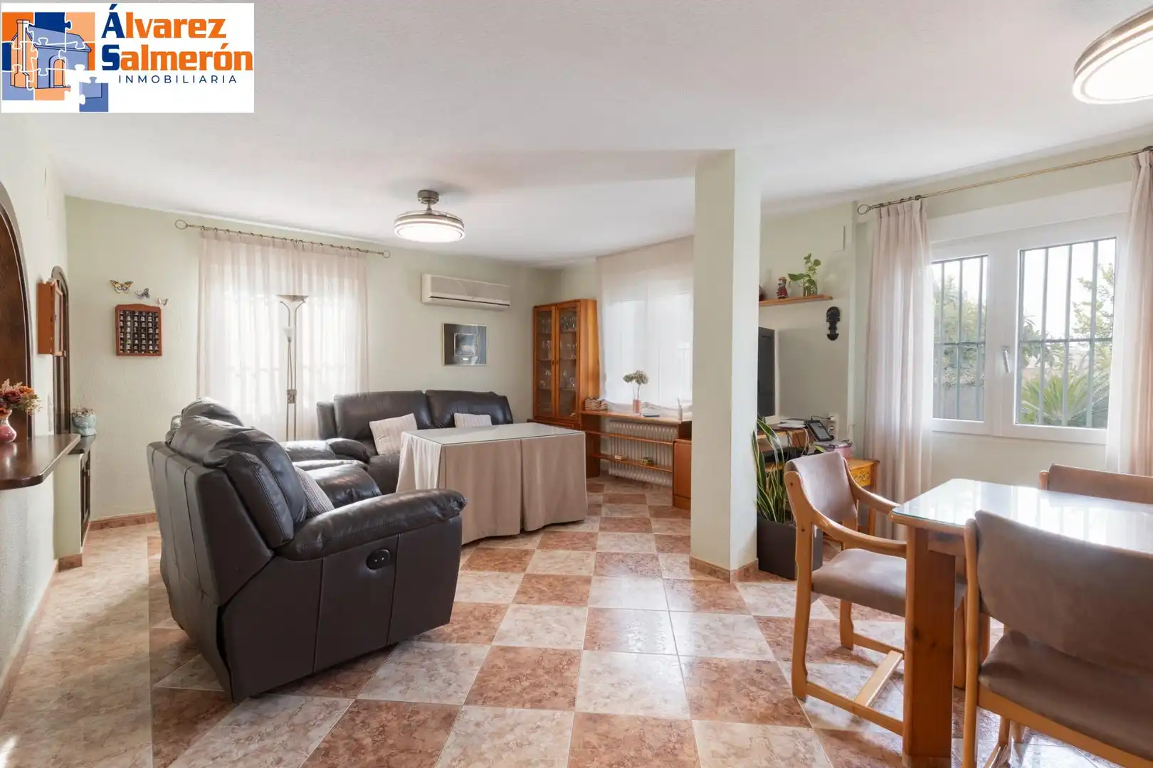 Villa mit Terrasse zum Verkauf in Calle Calle Borgoña, imagen 63