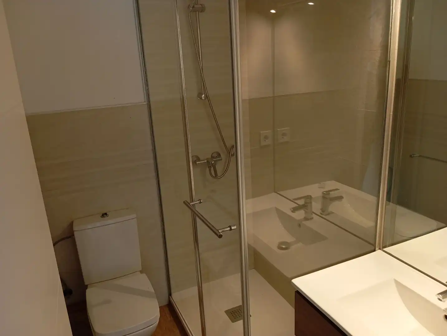 Bathroom of Houses for sale in Valdemorillo