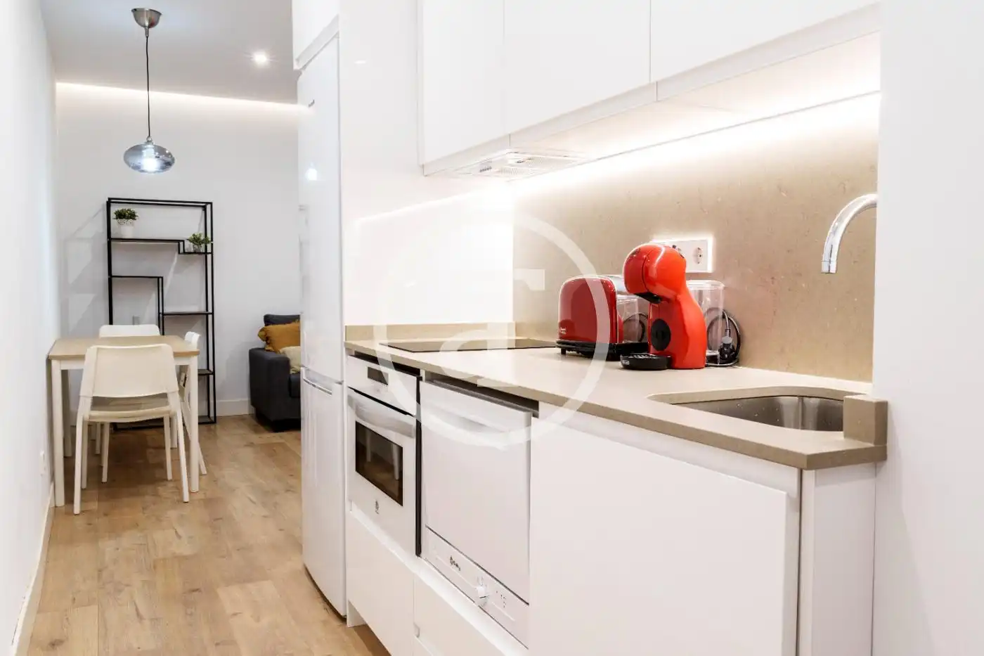 Wohnung zur Miete in CALLE DE RAFAEL HERRERA, Castilla