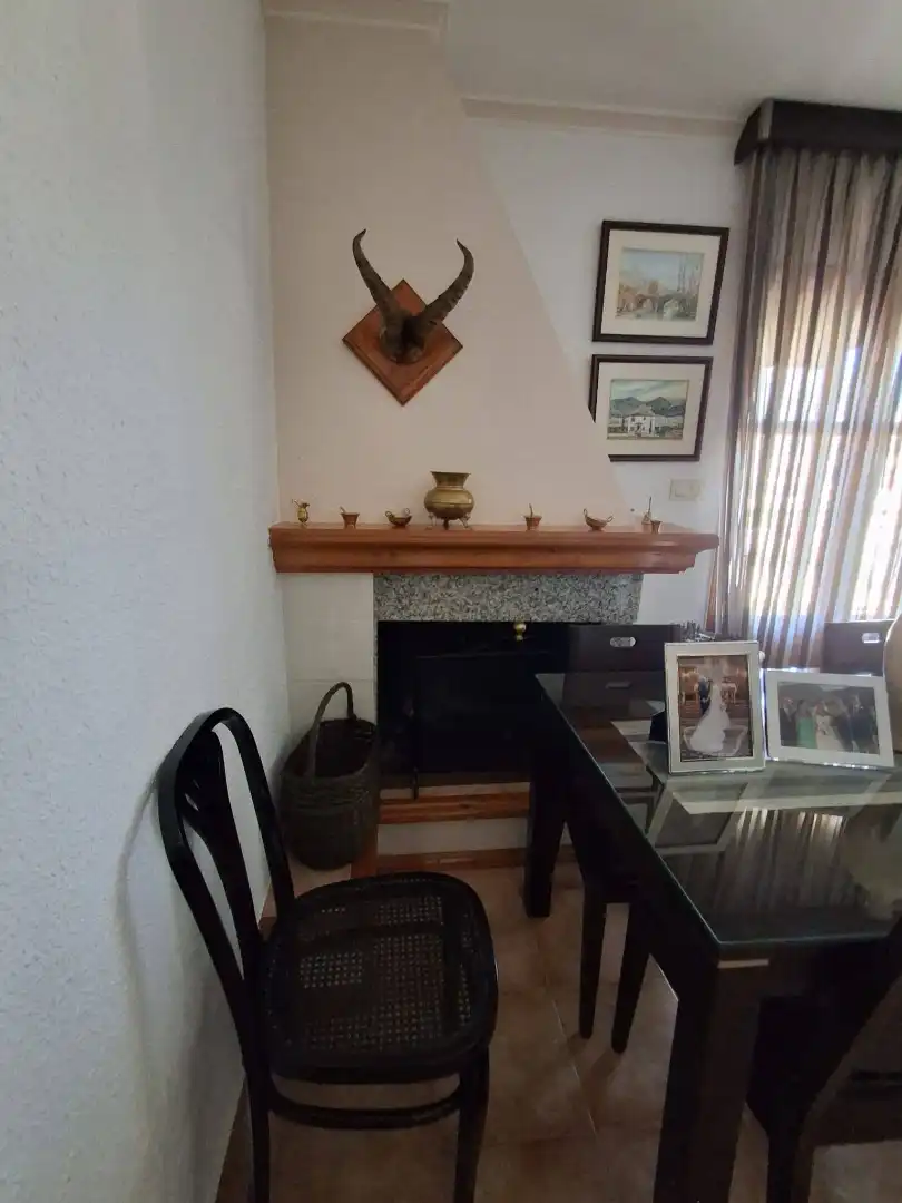 Esszimmer von Haus oder Chalet zum Verkauf in Loja mit Heizung, Privatgarten und Terrasse