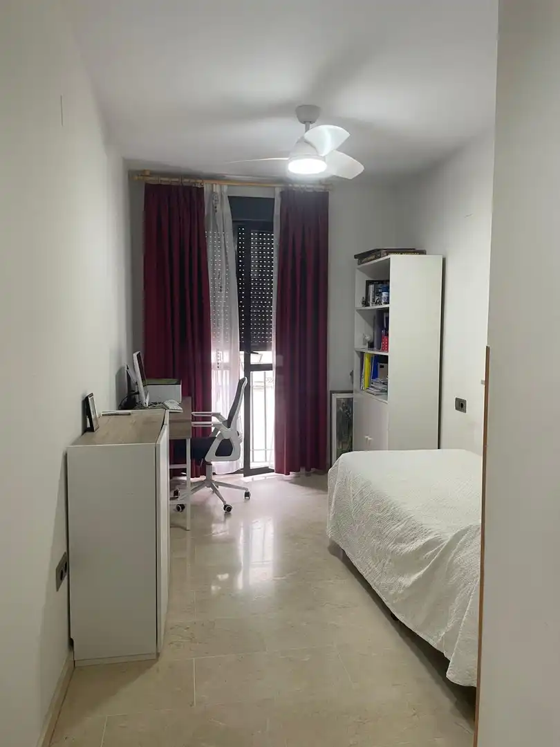 Habitación de Piso en venta en Córdoba con Aire acondicionado y Balcón