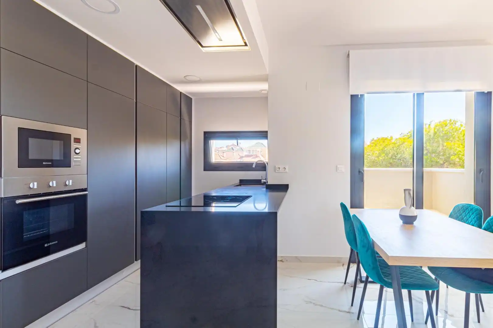 Apartamento con piscina en venta en Calle Almendros, imagen 9