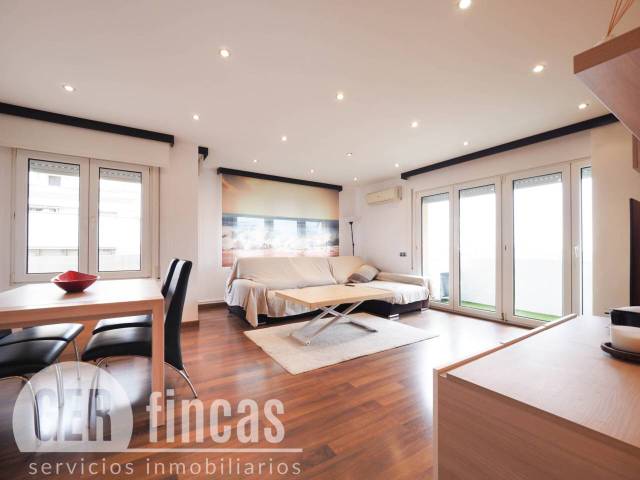 Piso en Venta en Calle Rovira i Brusi en Sant Pere