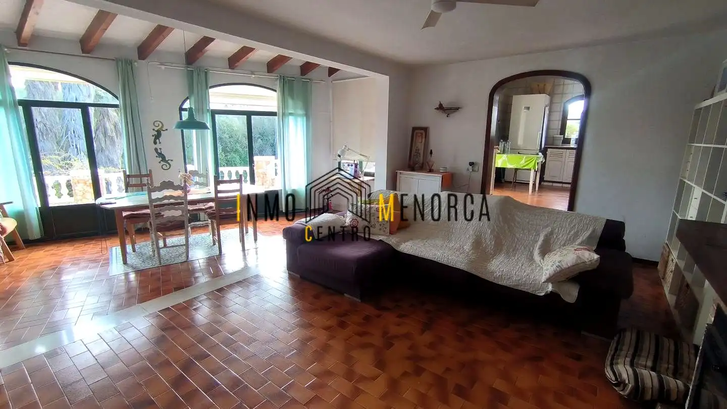 Sala d'estar de Finca rústica en venda en Ciutadella de Menorca amb Jardí privat, Terrassa i Piscina