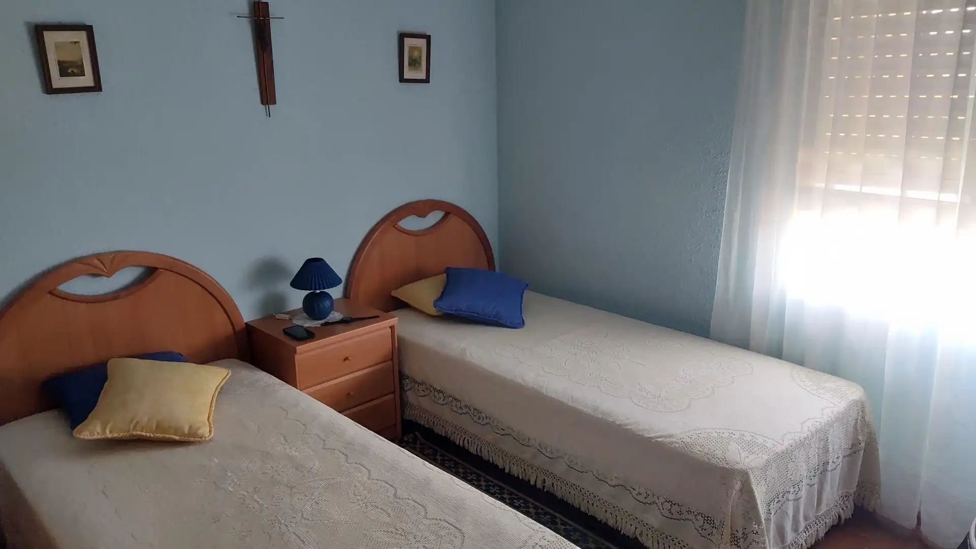Dormitori de Casa o xalet en venda en Oña amb Jardí privat, Terrassa i Traster