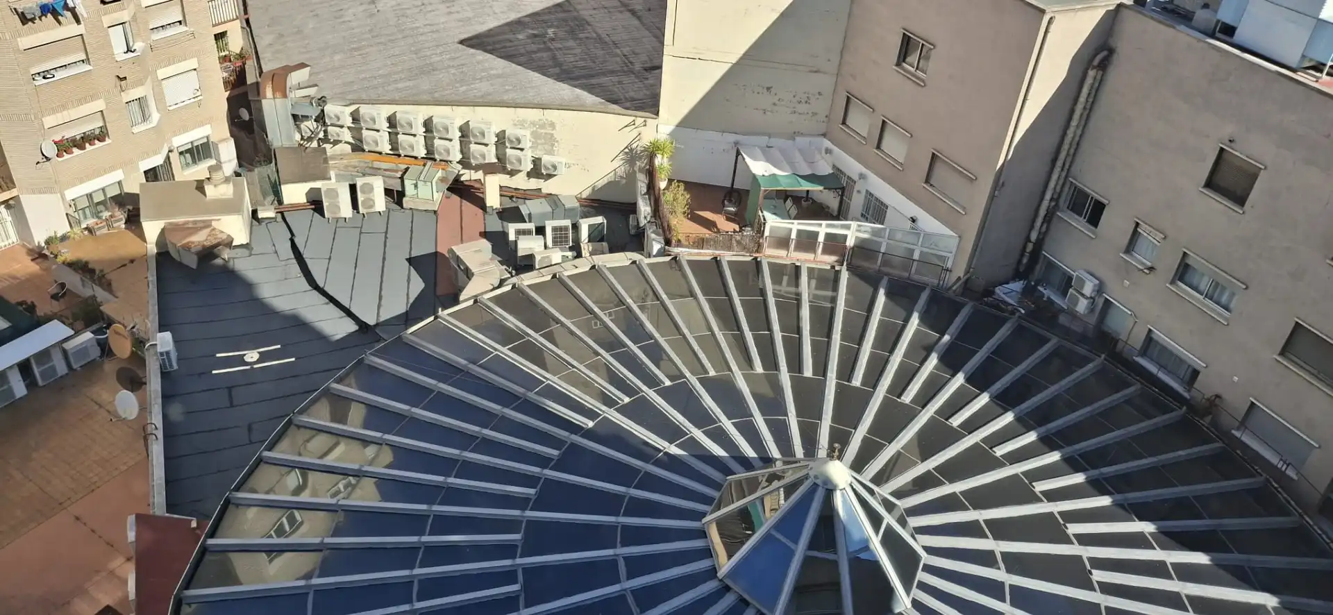 Vista exterior de Oficina de alquiler en Zaragoza con Aire acondicionado y Calefacción