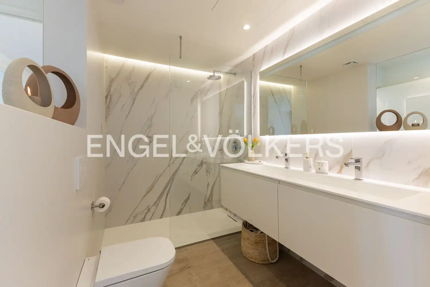 Bathroom of Attic for rent in Pedreguer  with Air Conditioner, Heating and Terrace