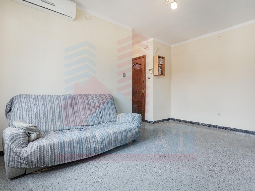 Living room of Flat for sale in  Barcelona Capital