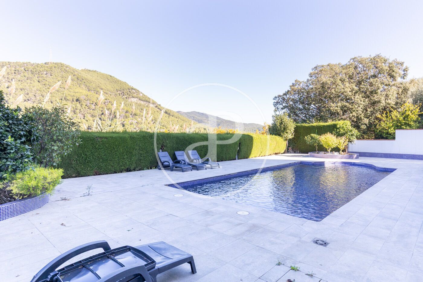 Swimming pool of House or chalet for sale in Castellar del Vallès  with Air Conditioner, Heating and Private garden