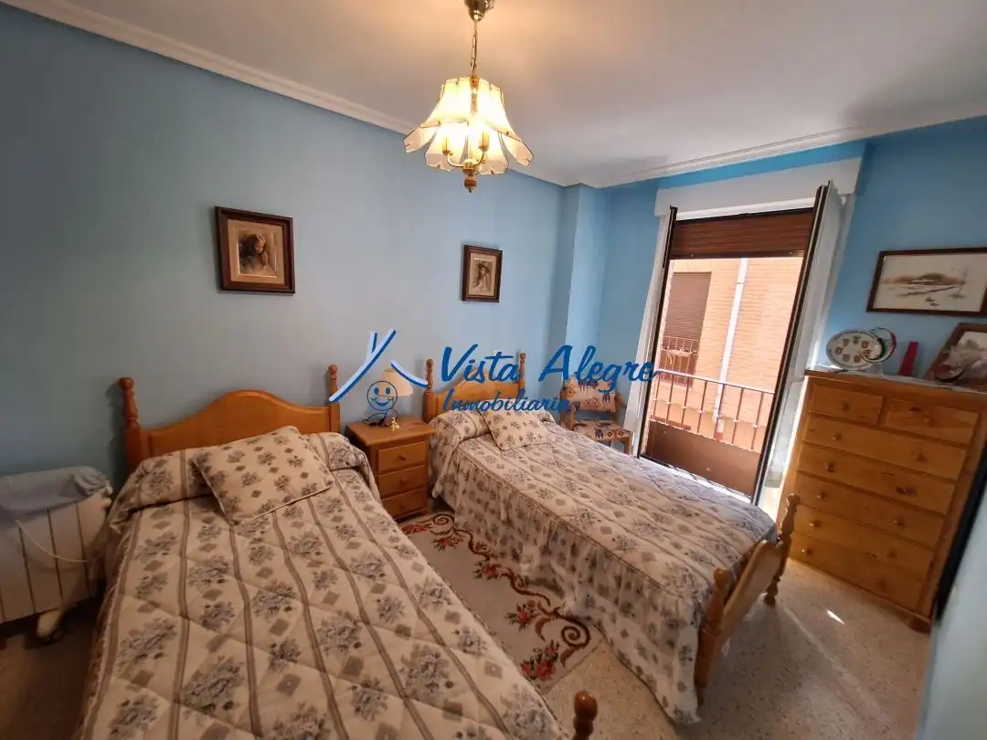 Habitación de Piso en venta en San Vicente de la Sonsierra con Calefacción, Trastero y Amueblado