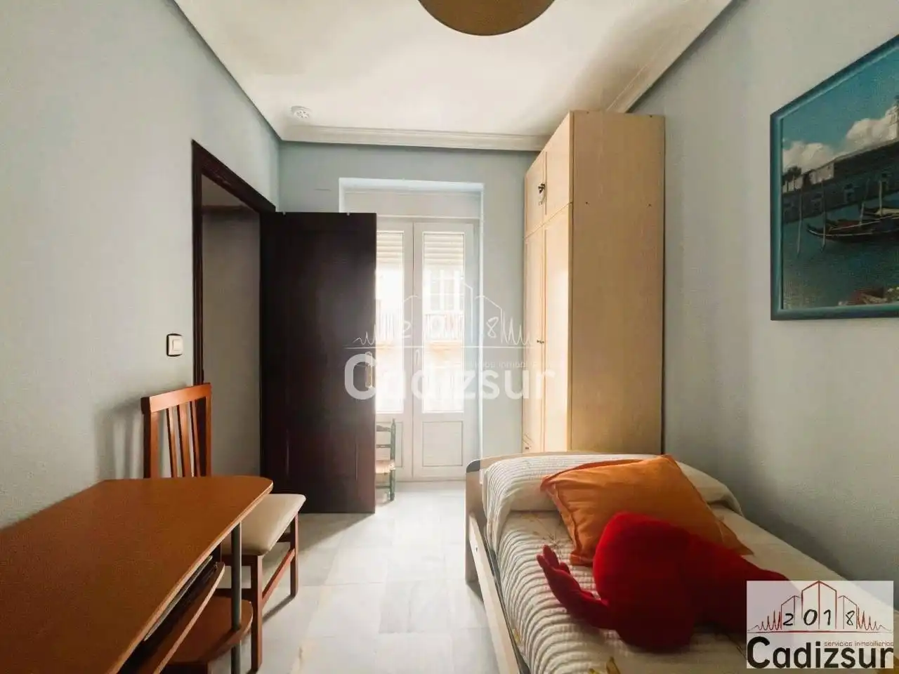 Habitación de Piso en venta en Cádiz con Balcón