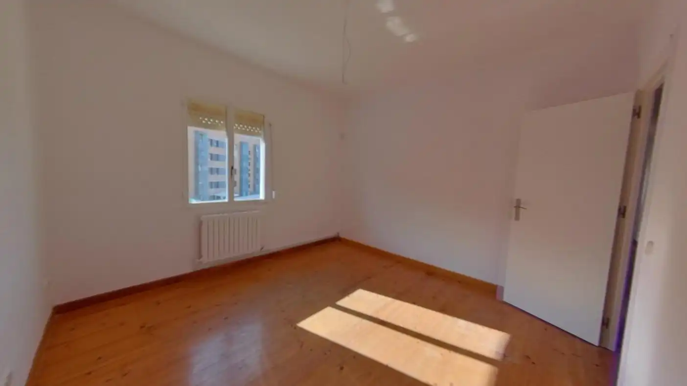 Flat for sale in SANTA ENGRACIA I / SANTA ENGRAZIA I ZEHARKALEA, Buztintxuri