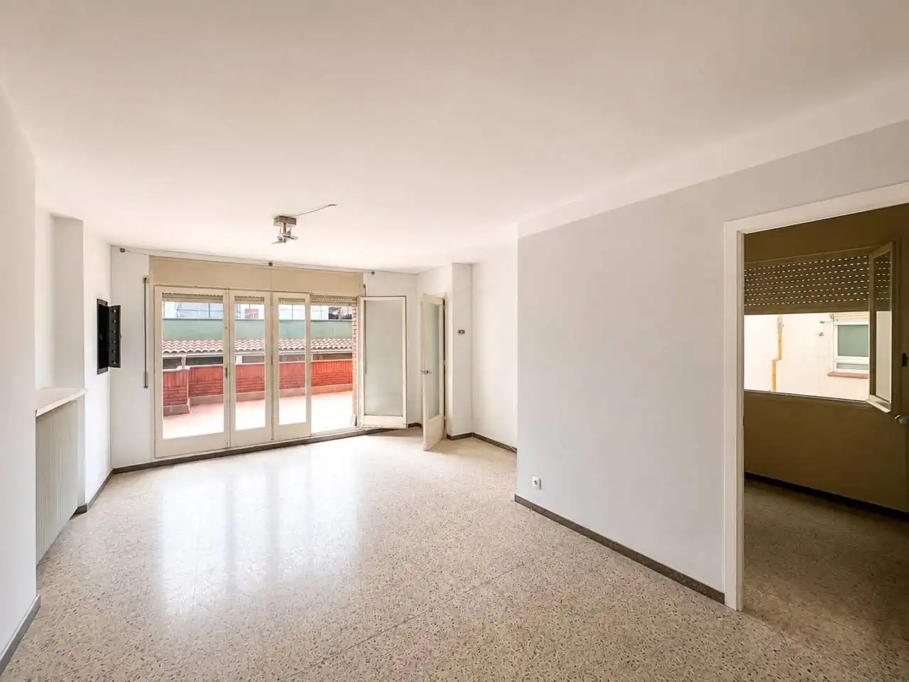 Sala de estar de Ático en venta en Girona con Calefacción, Terraza y Trastero