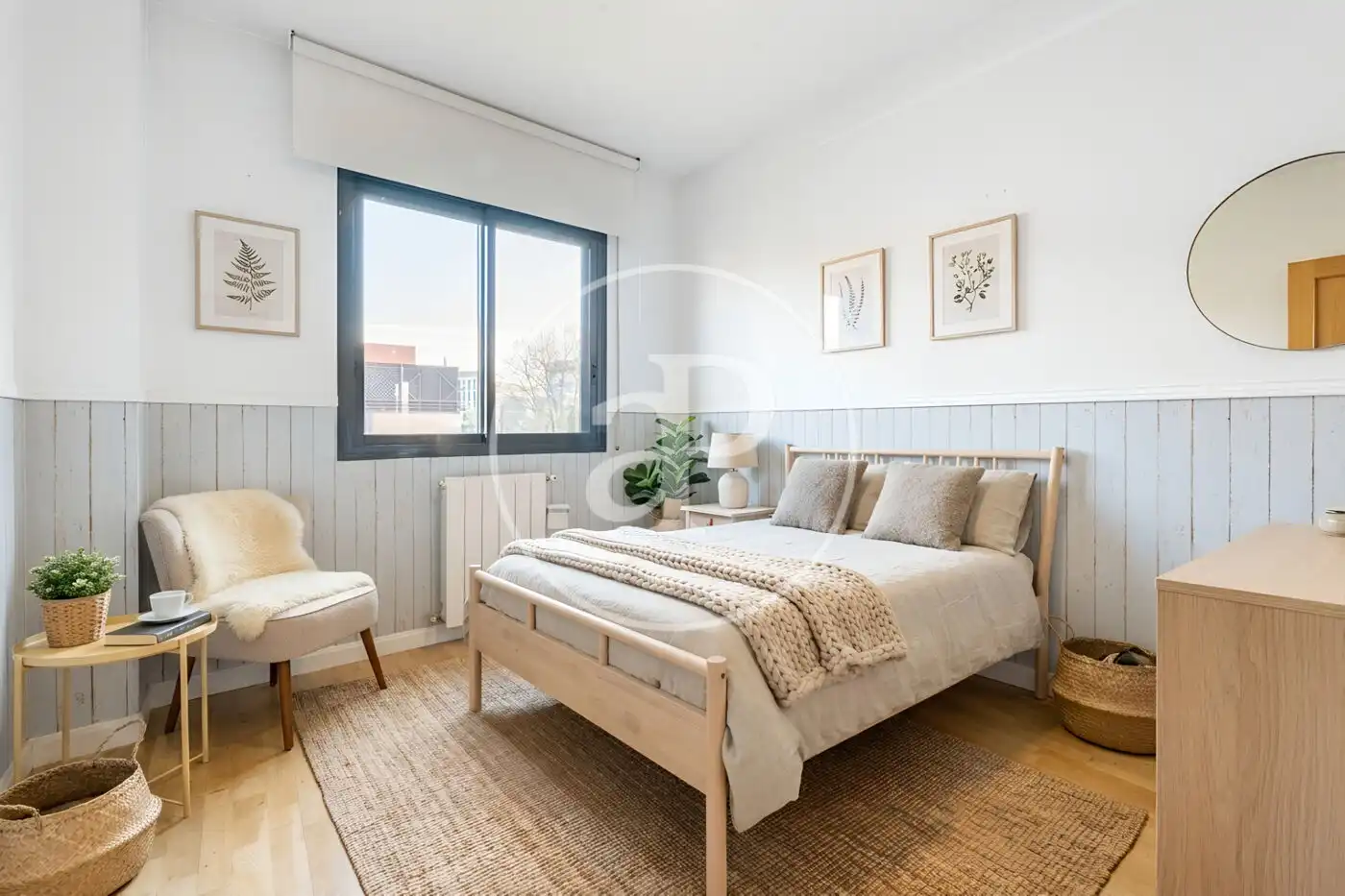 Schlafzimmer von Wohnung zum Verkauf in La Moraleja mit Klimaanlage, Heizung und Privatgarten