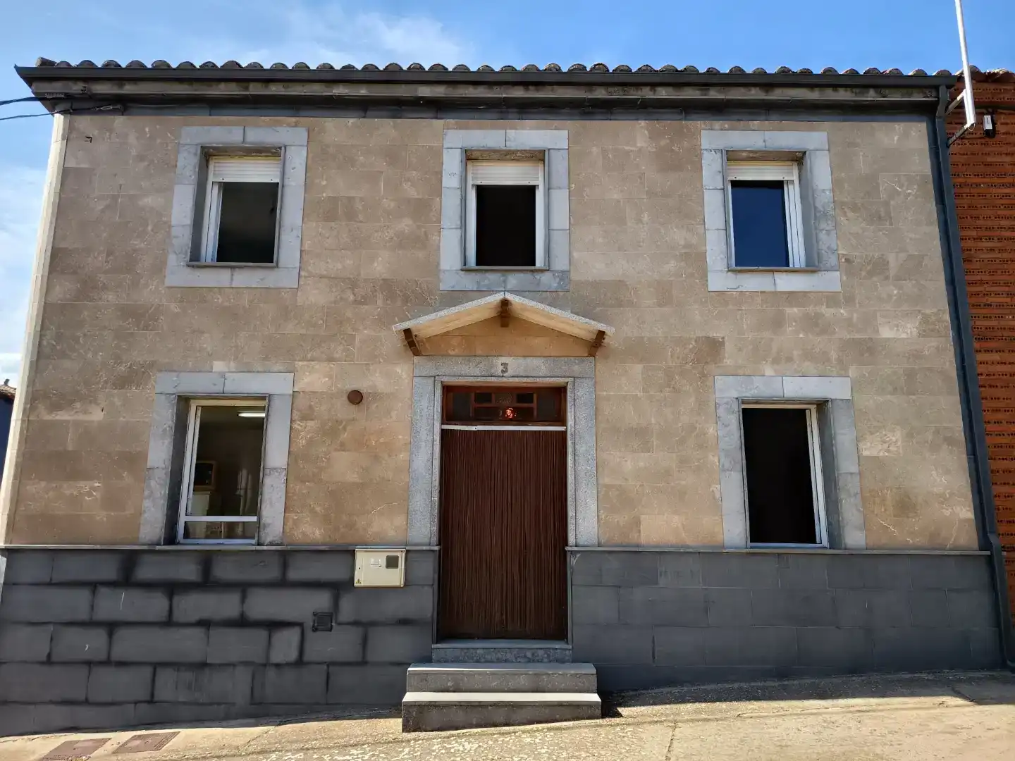 Vista exterior de Casa adosada en venta en Villadangos del Páramo, León