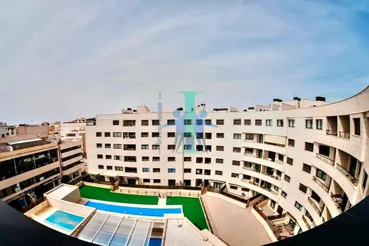 Penthouse mit Pool zum Verkauf in Alto de los Molinos, imagen 4