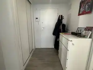 Wohnung zum Verkauf in Las Rozas de Madrid mit Klimaanlage, Terrasse und Abstellraum