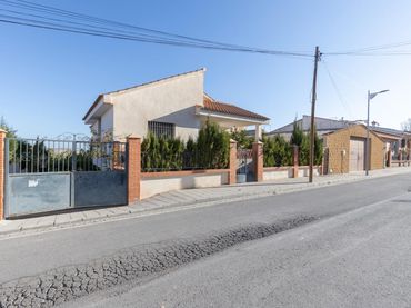 Casa en venda a Avenida Federico García Lorca 12