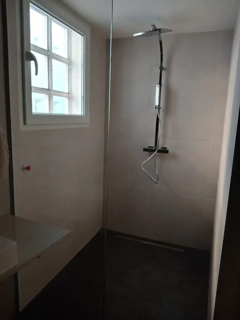 Bany de Apartament en venda en Lugo amb Calefacció, Terrassa i Moblat