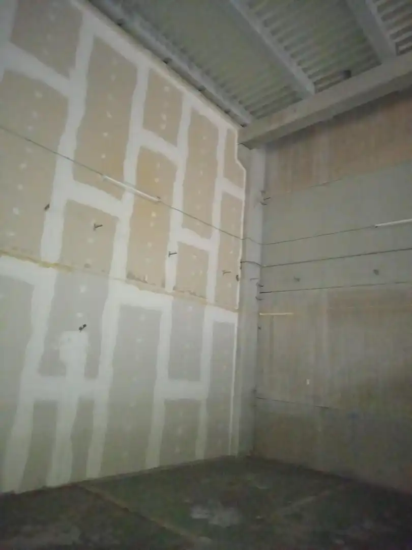 Local comercial de lloguer a Espartales, imagen 7