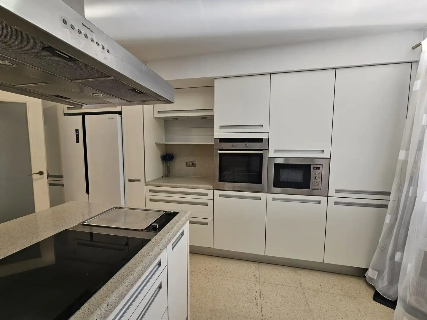 Piso con piscina en venta en Playa de Poniente, imagen 4