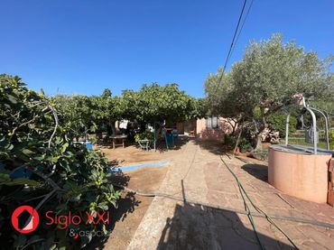 Villa con piscina in vendita a El Grao